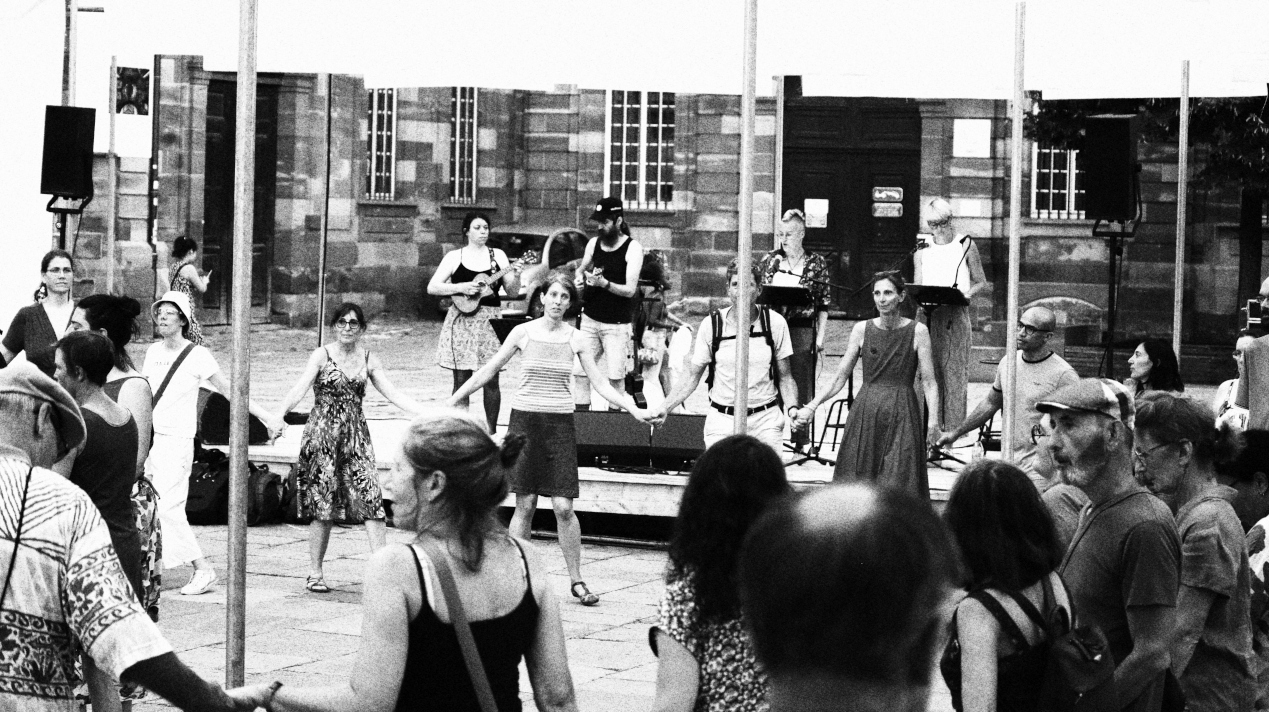 Bal littéraire avec Pieds de Biche